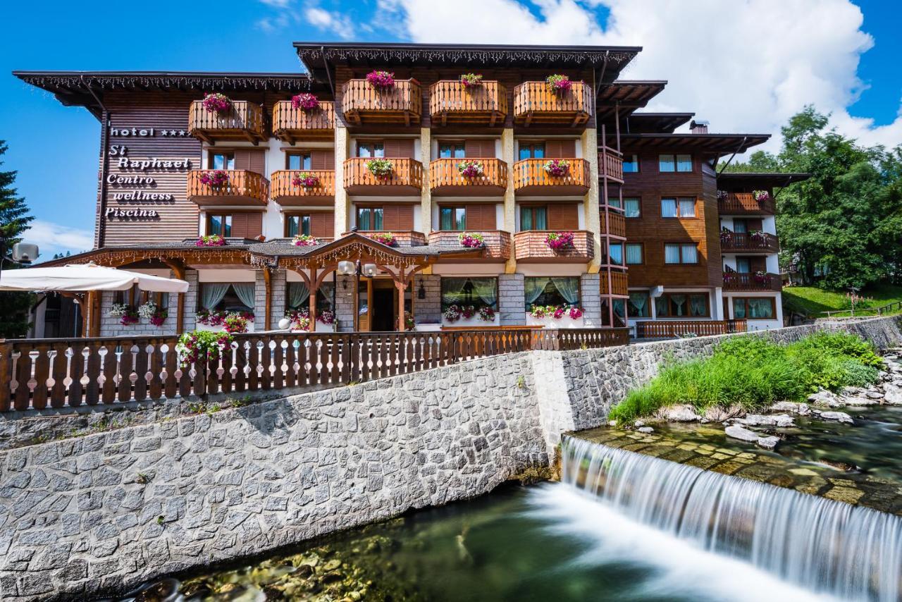 Hotel St. Raphael Madonna di Campiglio Exterior foto